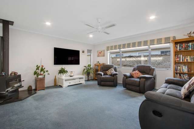 2 Atlanta Court Katikati_1