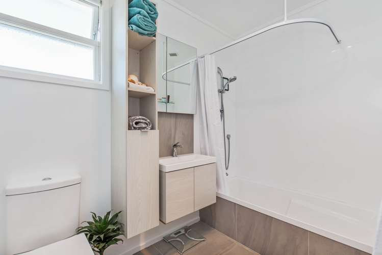 16 Gilpin Place Beach Haven_15