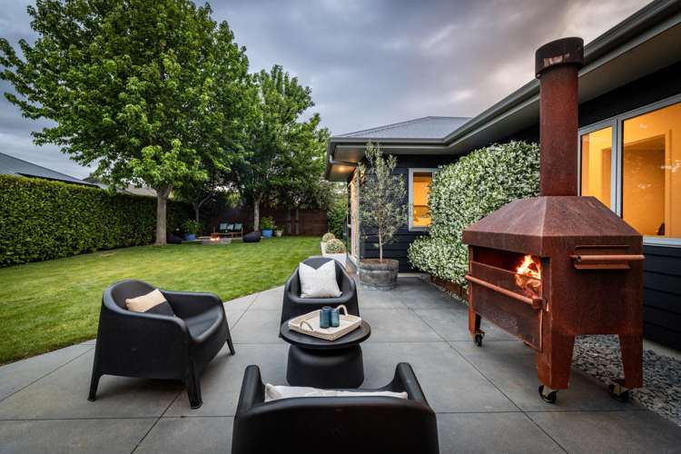 4 Donald Place Frimley_24