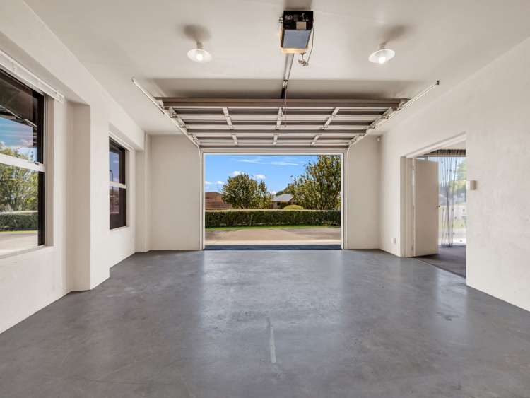 2 Honeysuckle Lane Ohauiti_32