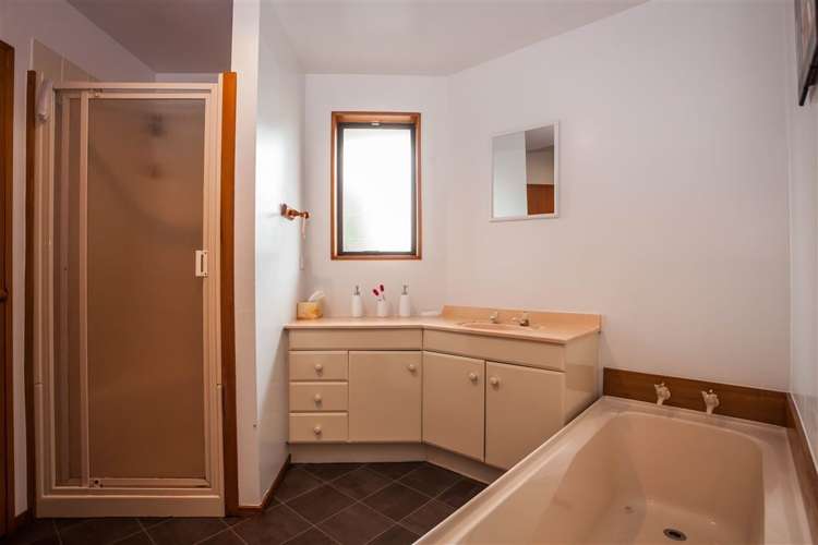 18a Oakley Crescent Hornby_12