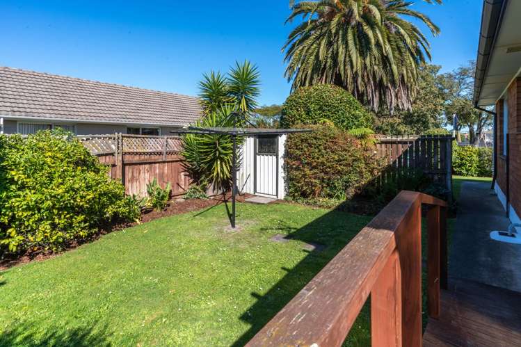 2/4 Lomax Place Islington_29