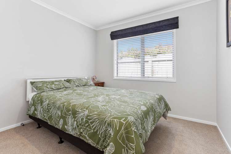 7 Larmer Drive Kumeu_11