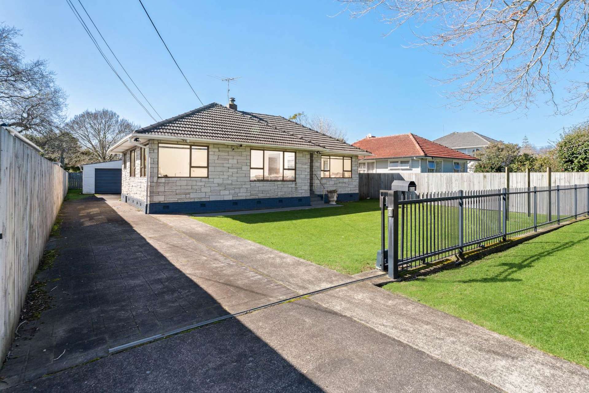 631 Te Atatu Road Te Atatu Peninsula_0