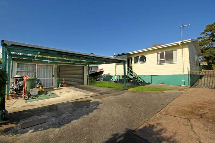 122 Boundary Road Clover Park_12