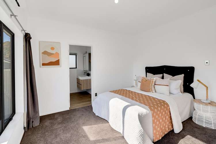 72 Fox Street Hamilton East_10
