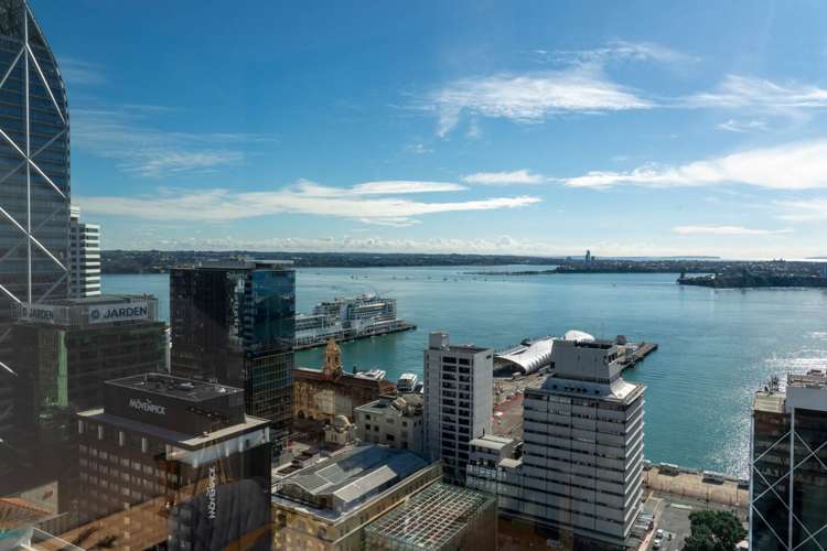 2603/10 Commerce Street City Centre_10