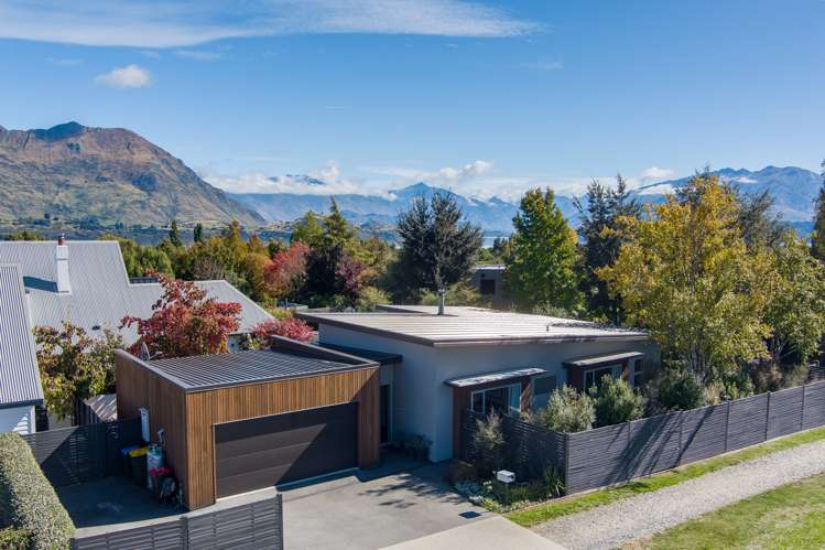 242 Beacon Point Road Wanaka_3