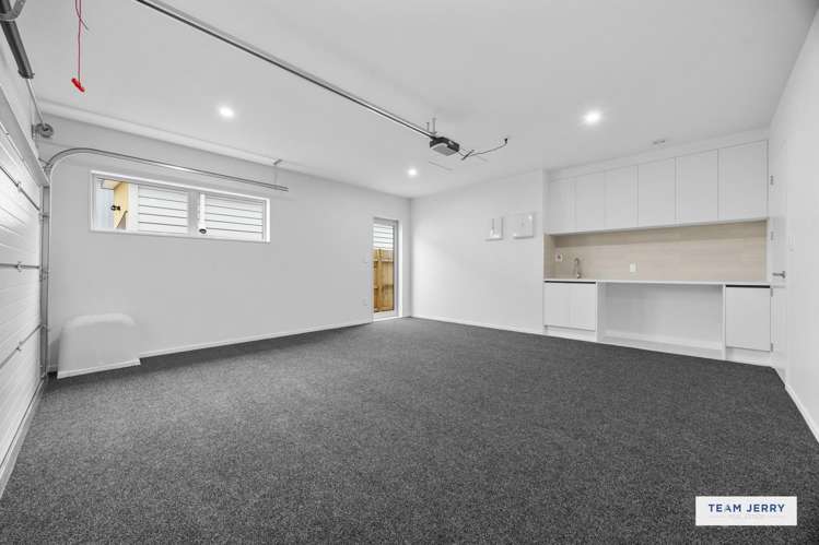 44 Furlough Road Opaheke_23