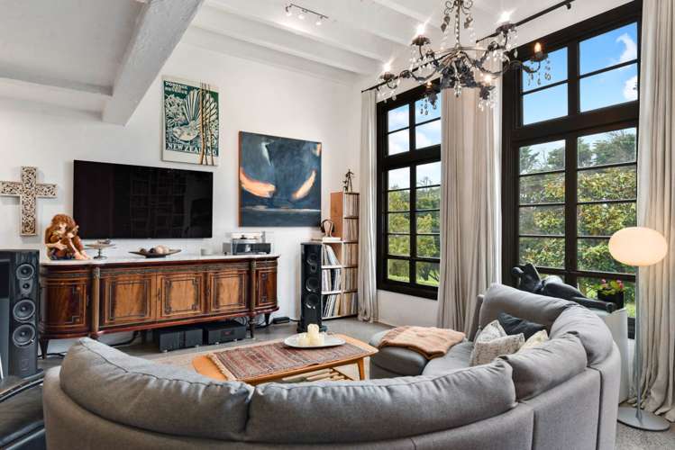 2/25a Lake Road Devonport_35