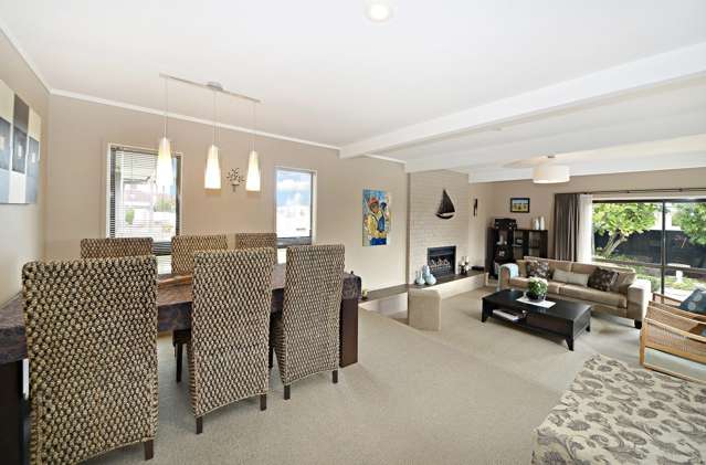 104 Fisher Parade Sunnyhills_4