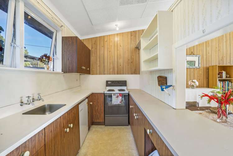 2/58 Cliff View Drive Green Bay_8