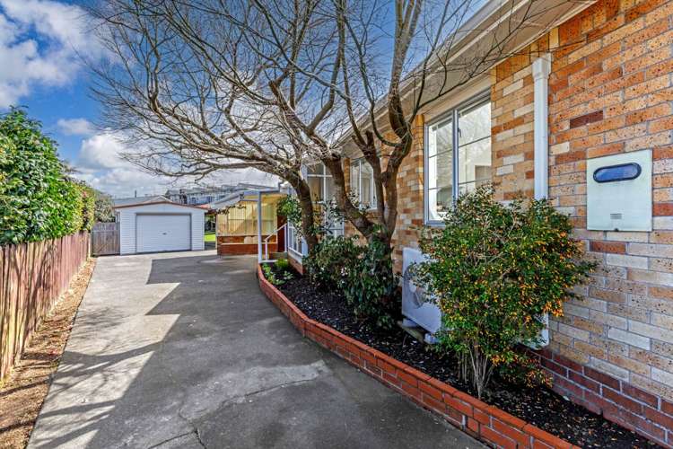 4 Barberry Lane Te Atatu Peninsula_17