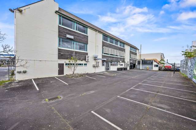 12-16 Gordon Road Otahuhu_2