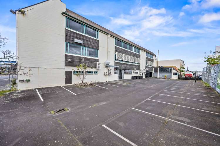 12-16 Gordon Road Otahuhu_2