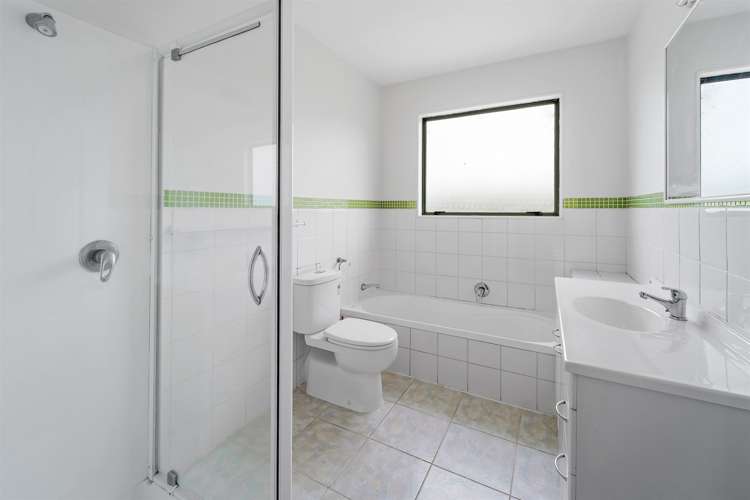 20 Caversham Drive Torbay_15