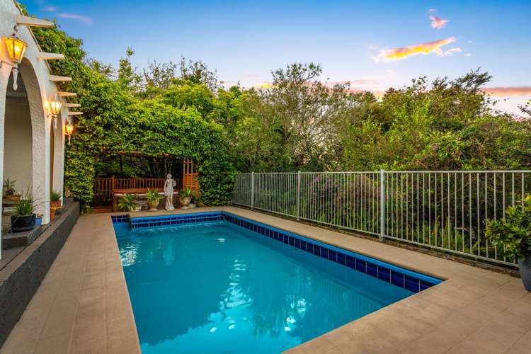 108 Takahe Road Titirangi_39