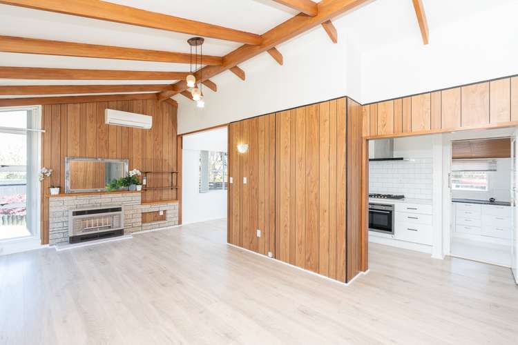 76 Saxbys Road Deanwell_7