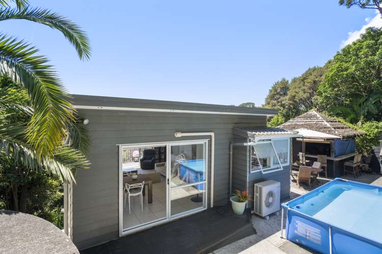 186 Ocean View Road Oneroa_12