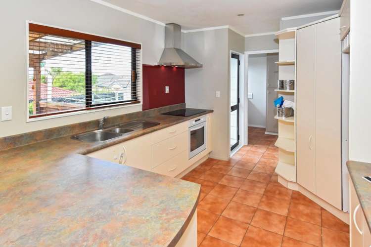 9 Hadley Wood Drive Wattle Downs_6