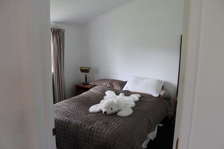 23 Pembertons Road Sefton_5