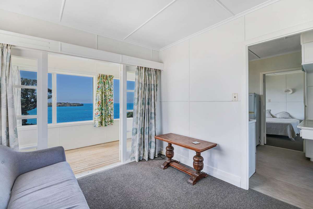 89 Tiri Road_4