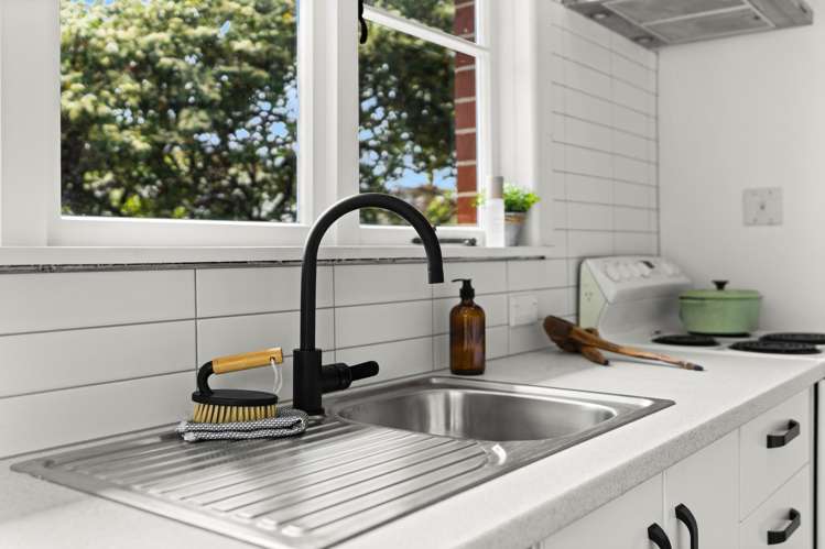 12 Cambridge Road Martinborough_12