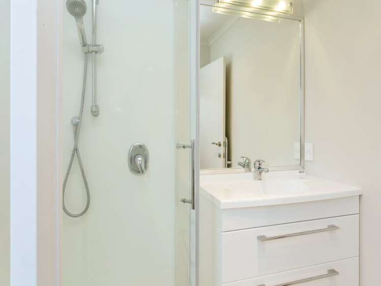 10 March Brown Place Nukuhau_13