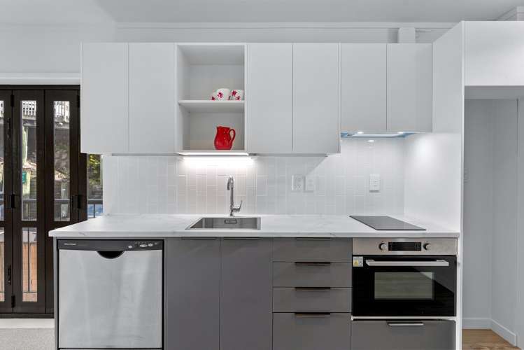 7/70 Randolph Street_3