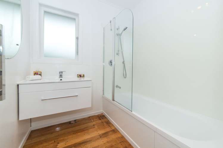 28 Kervil Avenue Te Atatu Peninsula_19