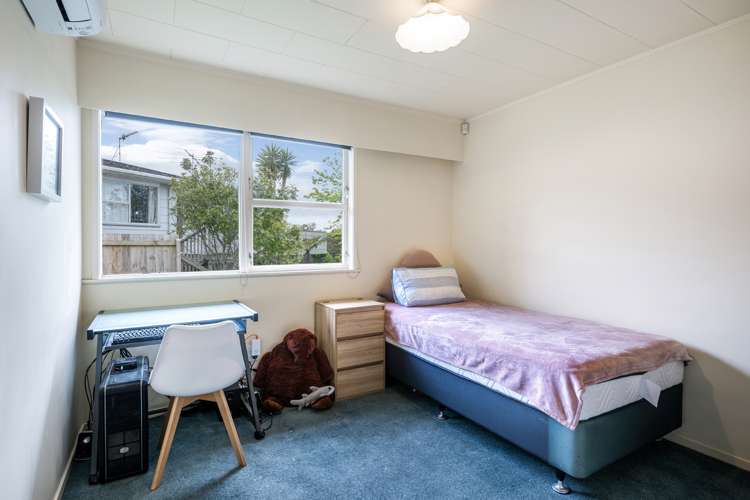 7 Mowbray Place Sunnynook_18