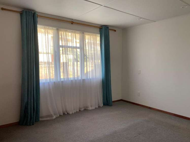 14 Trevethick Grove 1378_10