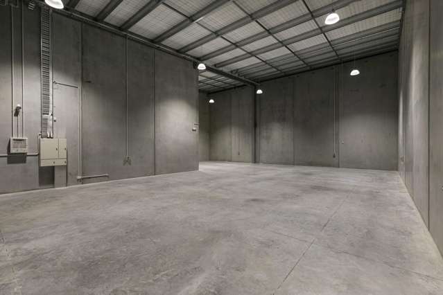 8/11 Triton Drive Albany_4