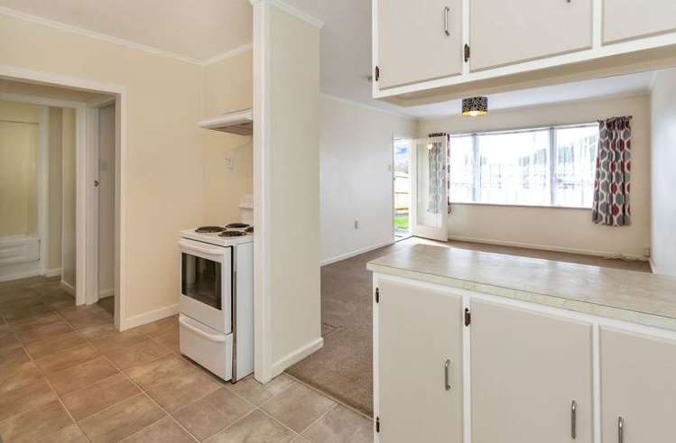 2/285 Kamo Road 11601_4