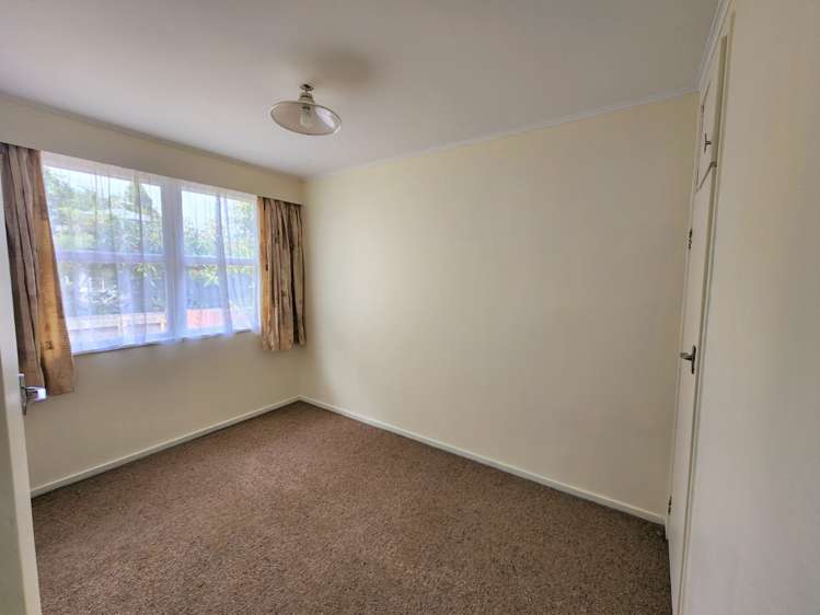 2/26a Fairview Road 1728_8