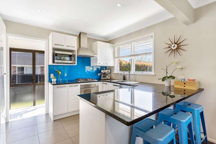 2/9 Anthony Place Pakuranga_11