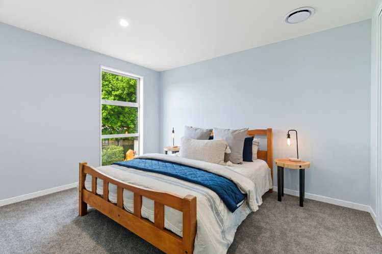 Units 1- 4/89 Jerrold Street North Addington_15