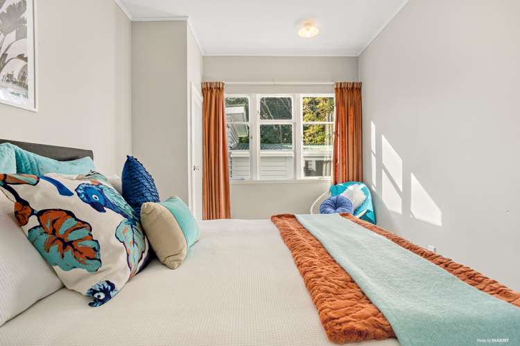 6 Treloar Street Fairfield_9