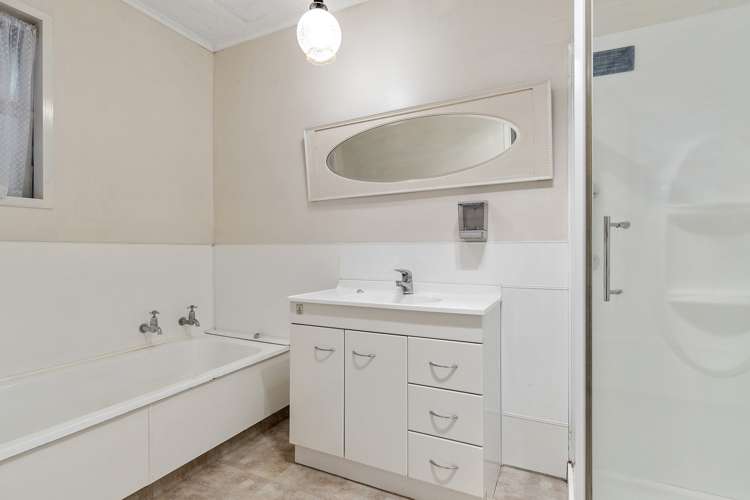 70 Bossons Road Te Aroha_12