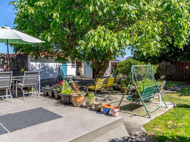 35 Masters Crescent Masterton_13