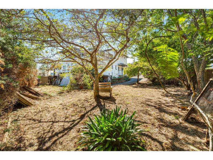 7 Celsmere Lane Te Atatu Peninsula_9