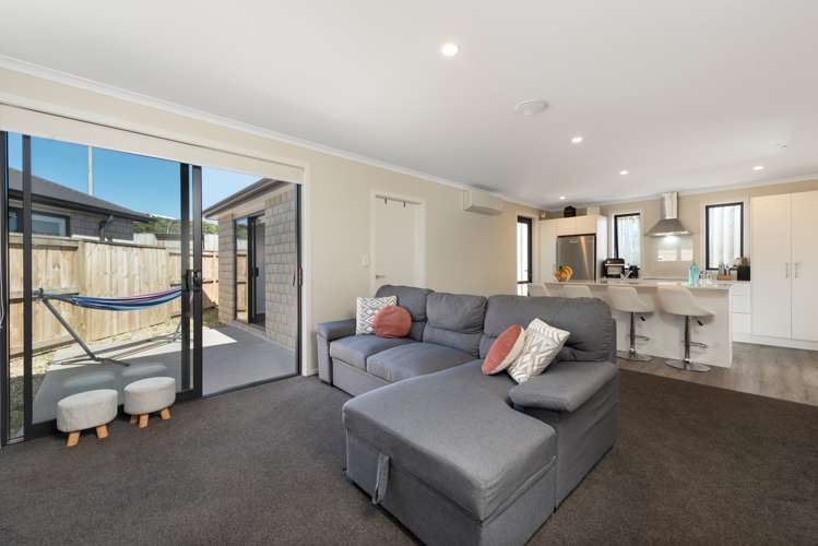 20 Foley Grove Pyes Pa_4