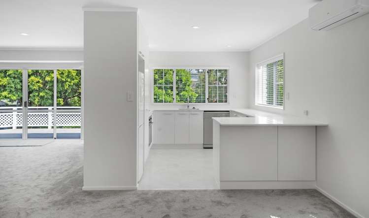 2/2 Napoleon Avenue Milford_6