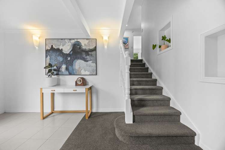 21A Kelwyn Road Kelston_17