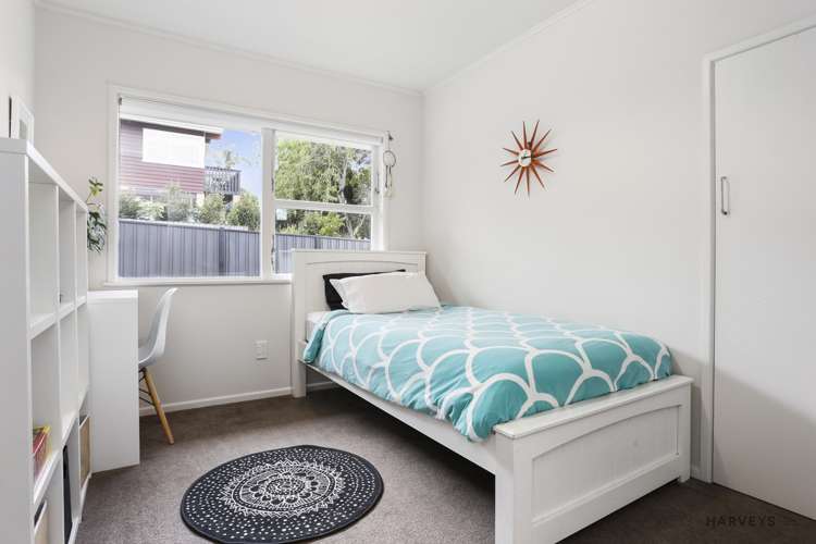 18 Hilling Street Titirangi_10