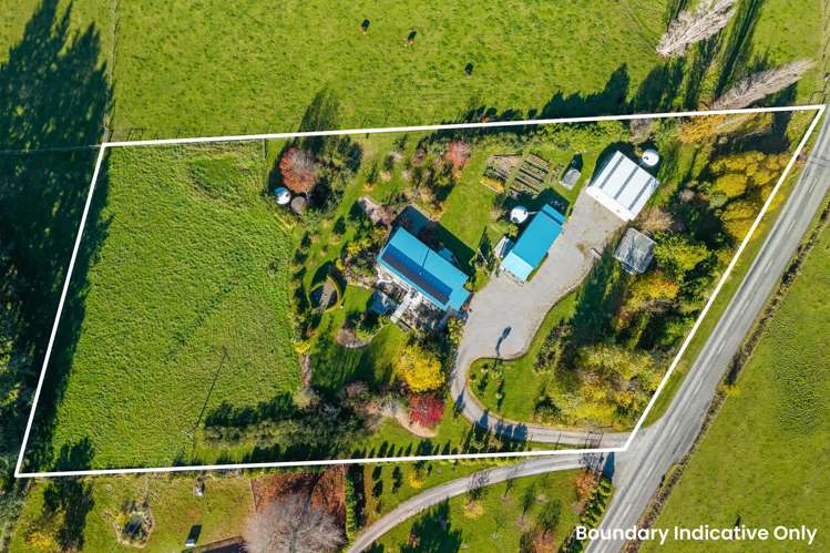 294 Pigeon Valley Road Wakefield_23