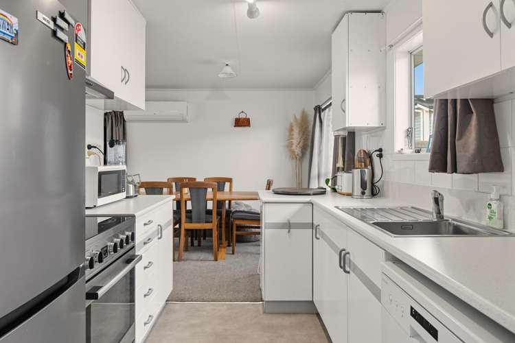 2/1216 Papamoa Beach Road Papamoa_7