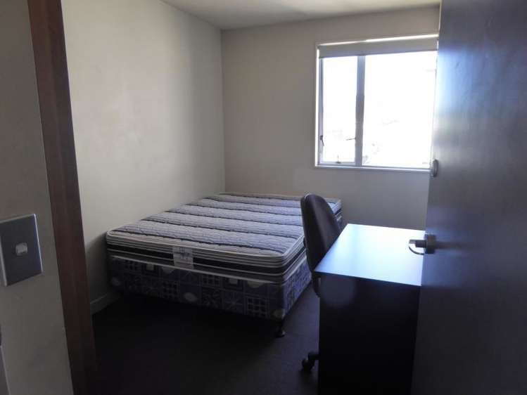 4b/242 Taranaki Street Mount Cook_15