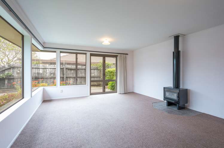 5 Wordsworth Place Stoke_10