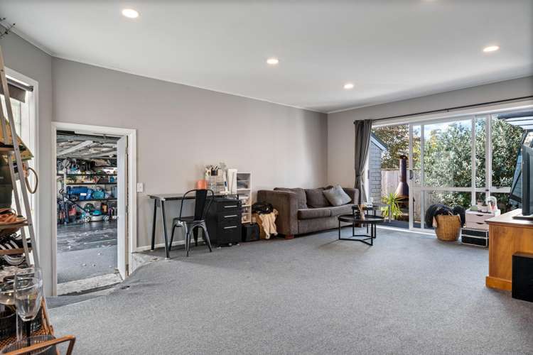 33e Sanders Avenue Westown_17